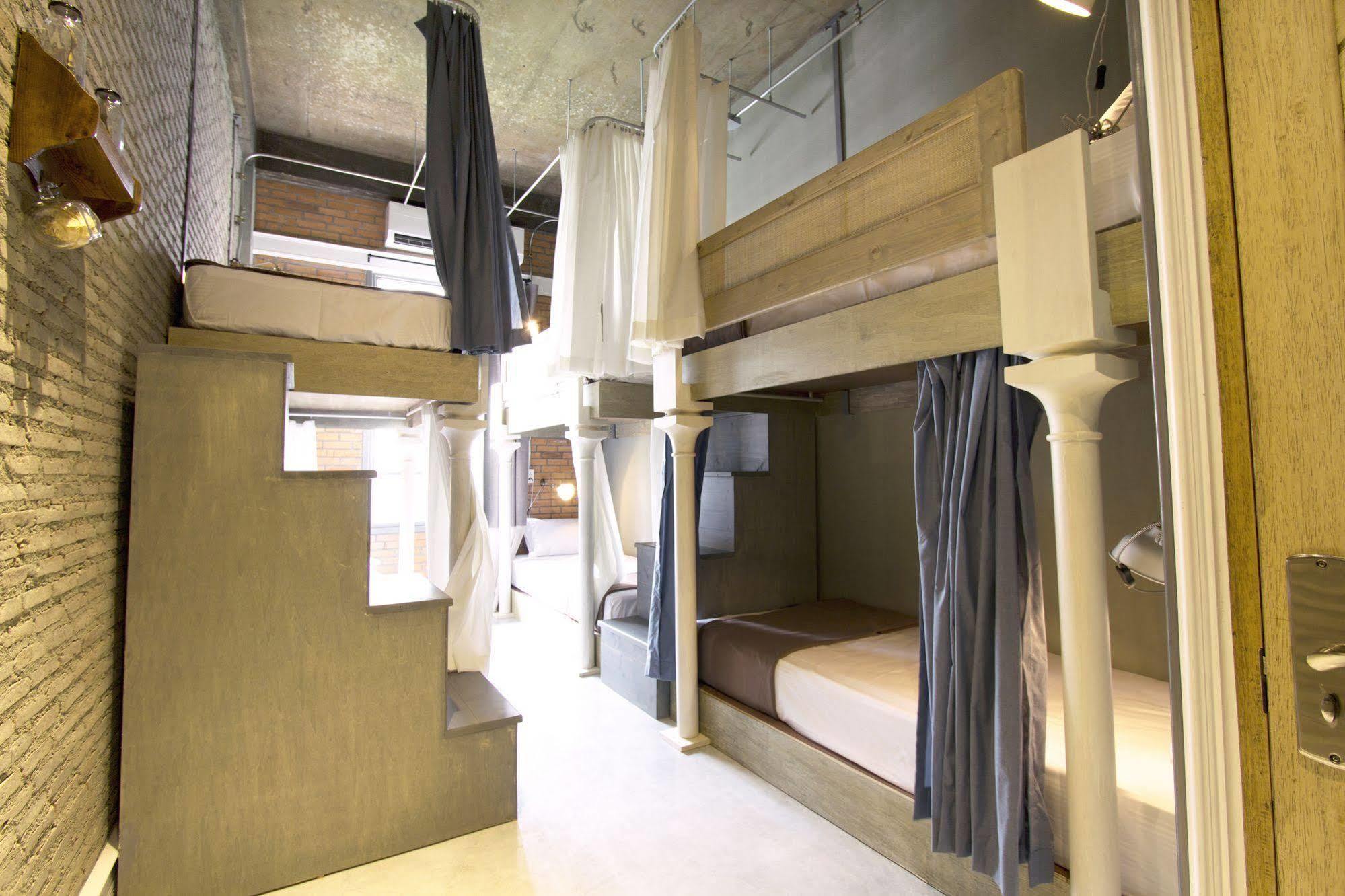Oneday Hostel Sukhumvit 26 Bangkok Dış mekan fotoğraf