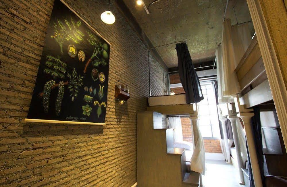 Oneday Hostel Sukhumvit 26 Bangkok Dış mekan fotoğraf